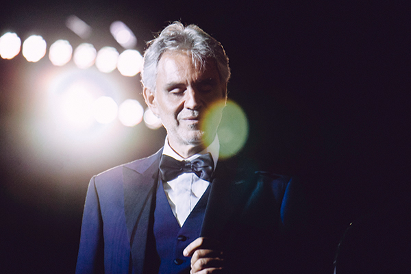 Andrea Bocelli: Crossover Tenor Sensation Leads Pop-Opera