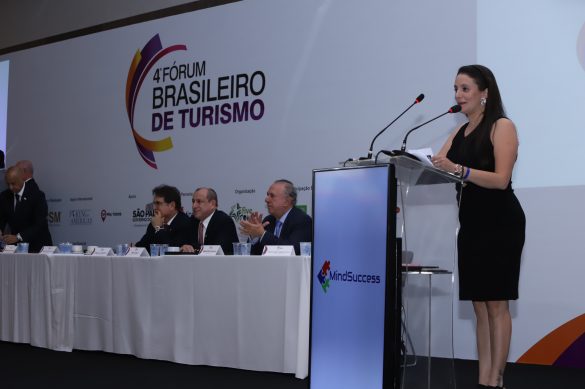 4º Fórum Brasileiro de Turismo