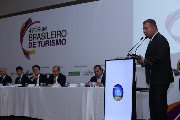 4º Fórum Brasileiro de Turismo